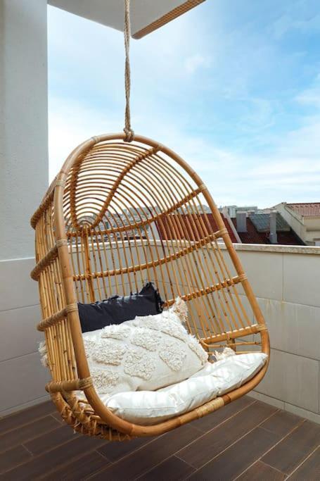 Lisbon Central Apartment With Balcony Экстерьер фото